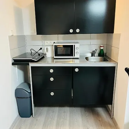 شقة Apartmanek Patricie With Kitchenette Suitable For 2 Adults And 2 Children